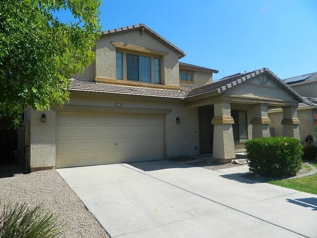 Building Photo - Coming Soon 8.2026 5bedroom 3 baths