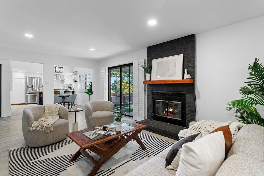 Building Photo - 13804 W Iliff Ave