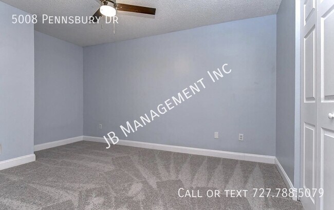 Building Photo - 5008 Pennsbury Dr