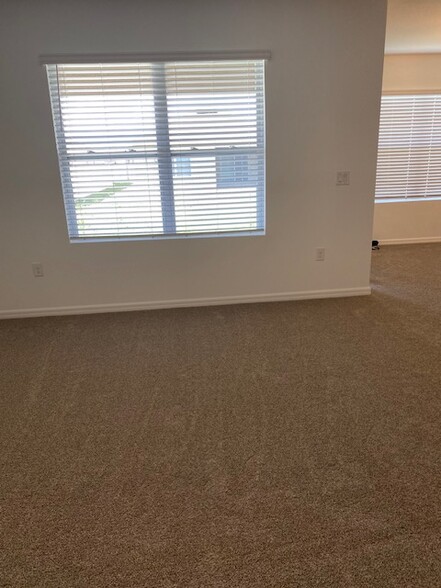 Building Photo - 175 Grove Branch Rd