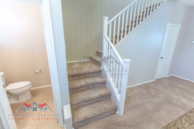 Building Photo - 2218 N 77th Dr