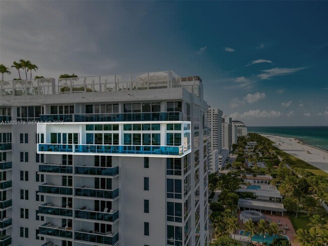 Building Photo - 102 24th St