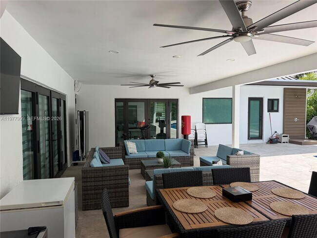 Building Photo - 11300 NW 5th St