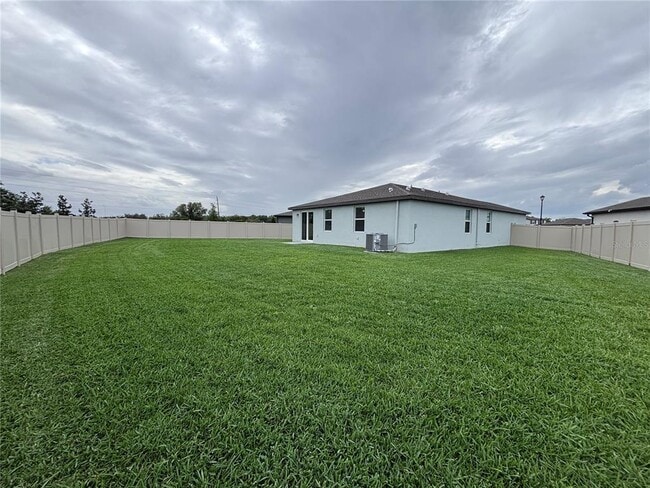 Building Photo - 7009 Feather River Pl