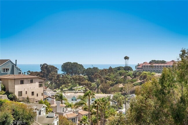 Building Photo - 34031 Mazo Dr