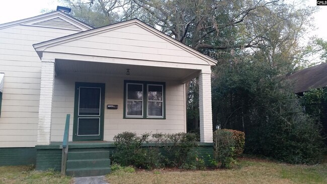 Primary Photo - 1212 Woodrow St