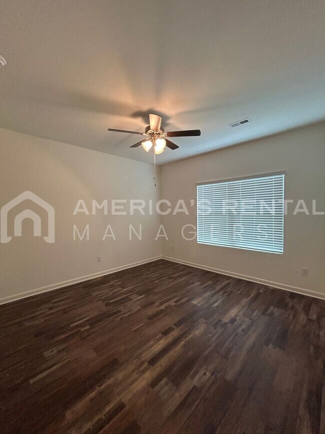 Building Photo - 5293 Meadow Ridge Trail