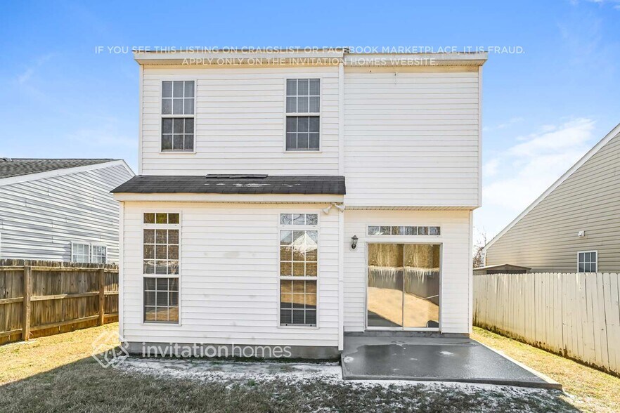 Building Photo - 2003 Salmon River Dr