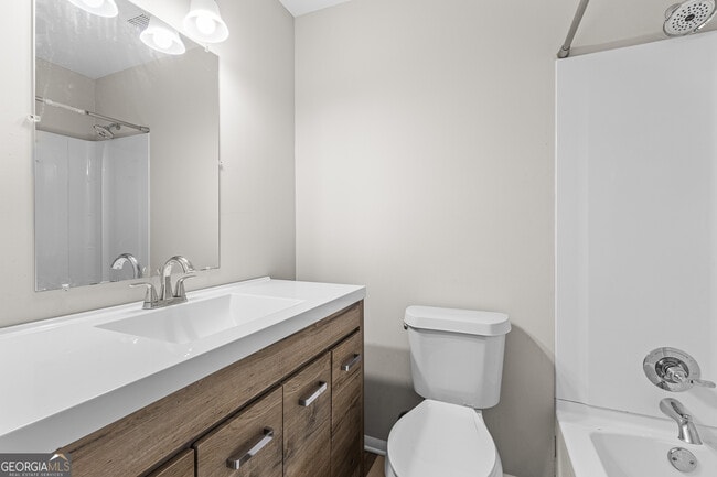 Building Photo - 6349 Holcomb Way