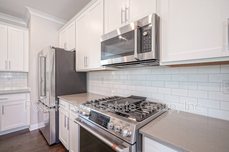 Building Photo - 8239 Bostic Dr