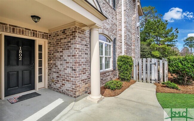 Building Photo - 1802 Woodside Ridge