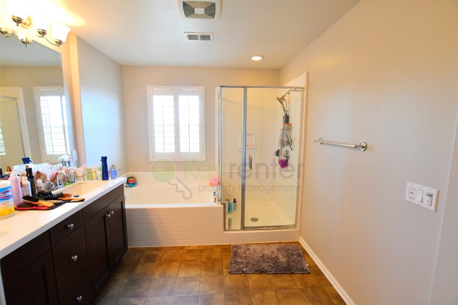Building Photo - Chula Vista, Seaview Terrace Community | C...