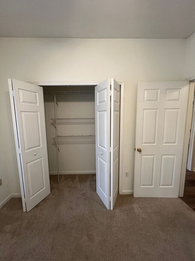 Building Photo - WELCOME TO THE LEGENDS HILTONHEAD!!