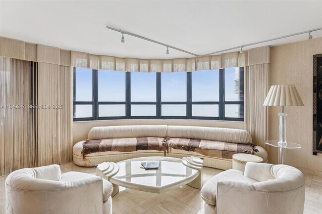 Building Photo - 10175 Collins Ave