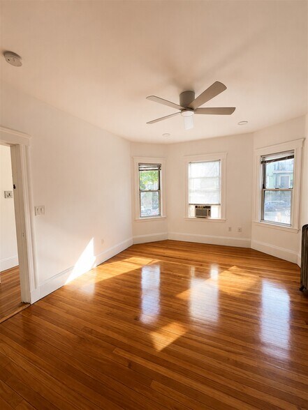 Building Photo - 41 Jaques St