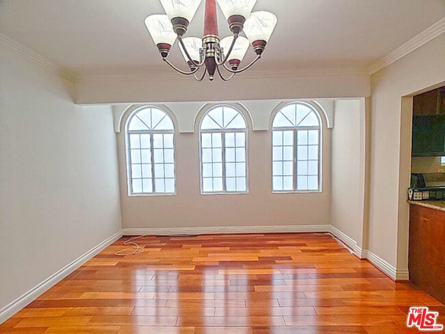 Building Photo - 205 N New Hampshire Ave