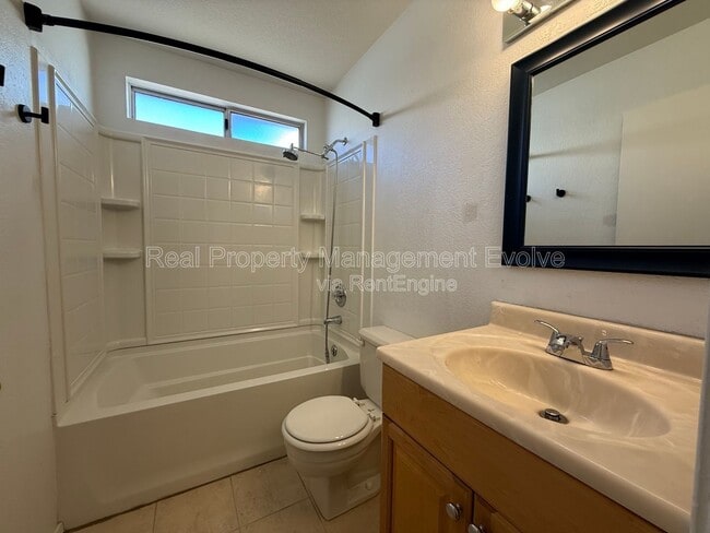 Building Photo - 4260 E Rosemonte Dr
