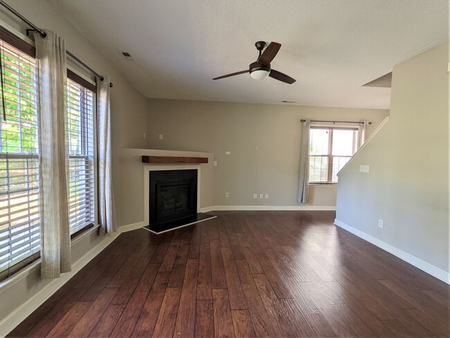 Building Photo - Home at Hedingham