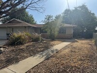 Building Photo - 4360 Twain Dr