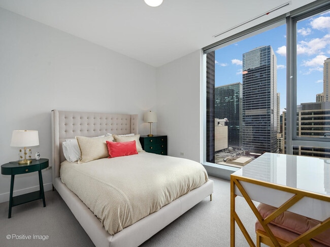 Building Photo - 403 N Wabash Ave