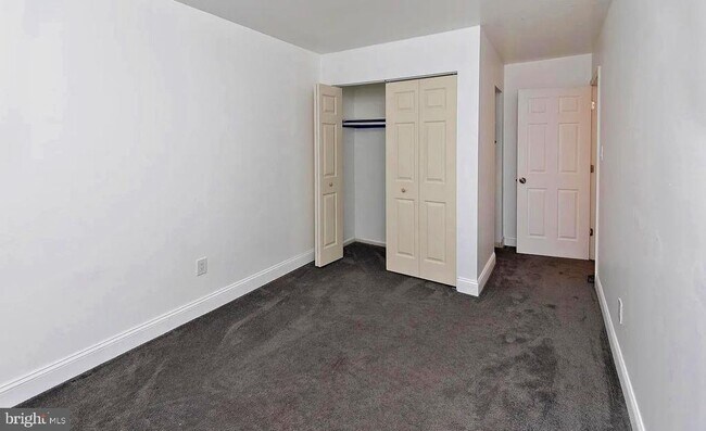 Building Photo - 1139 Thackary Ct