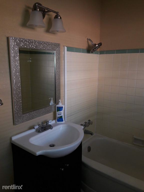 Building Photo - 3 br, 2 bath House - 1211 9th Ave S