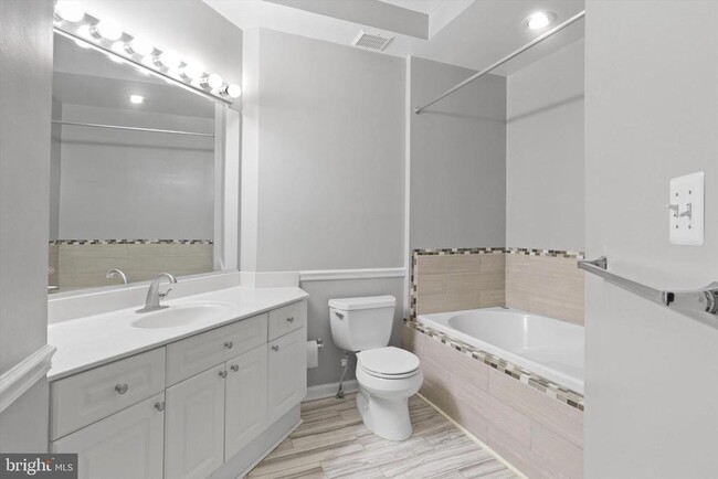 Building Photo - 5947 Founders Hill Dr