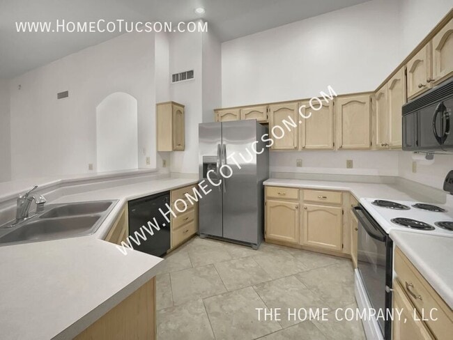 Building Photo - 37364 Arroyo Verde Dr