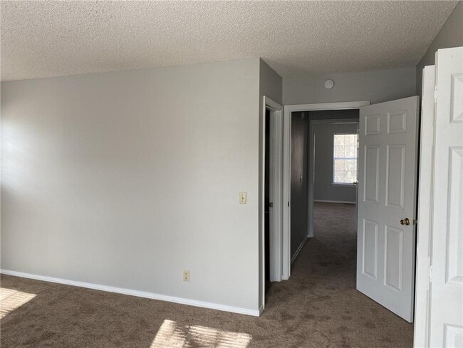 Building Photo - 503 Camellia Dr