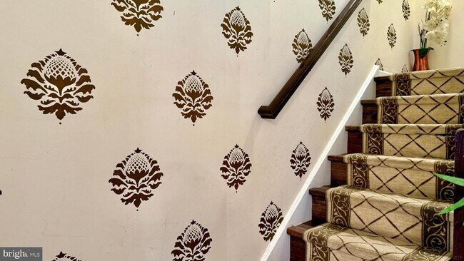 Building Photo - 17 Jill Ct