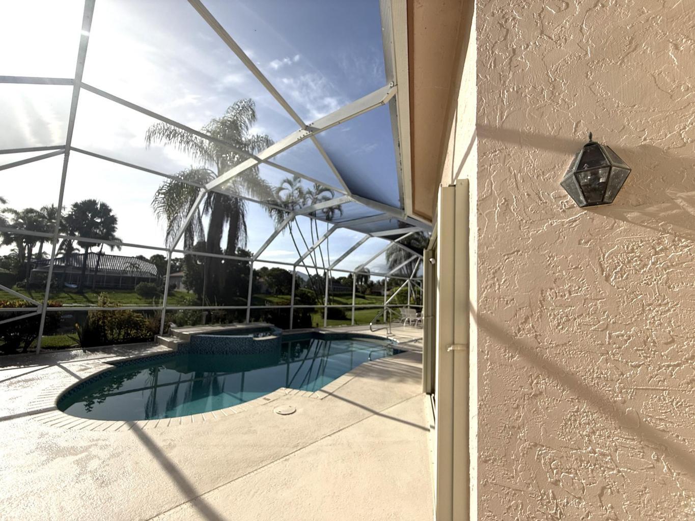 Building Photo - 9392 Cascade Ct