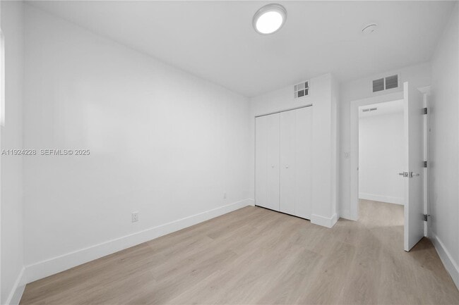 Building Photo - 2983 NW 1st St