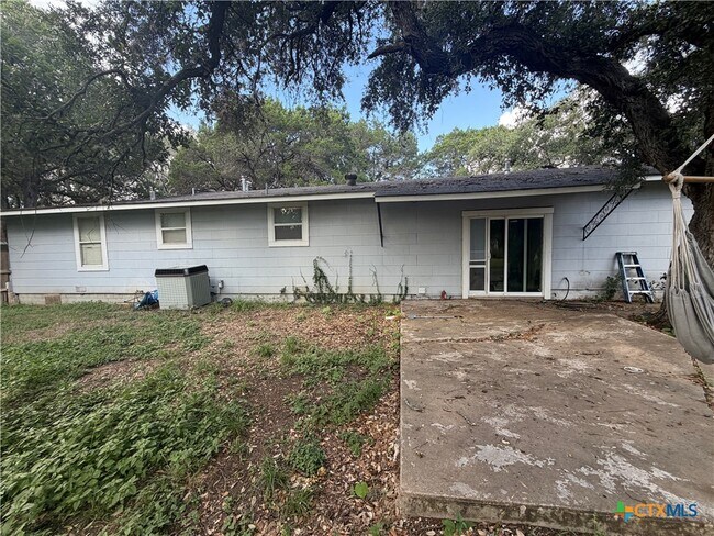 Building Photo - 726 Encino Dr