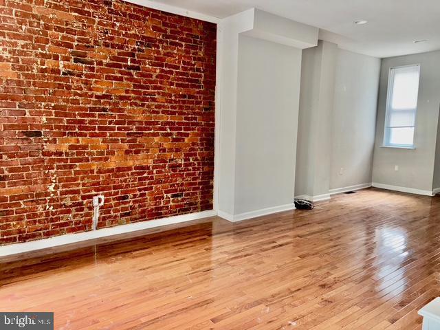 Building Photo - 5118 Delancey St