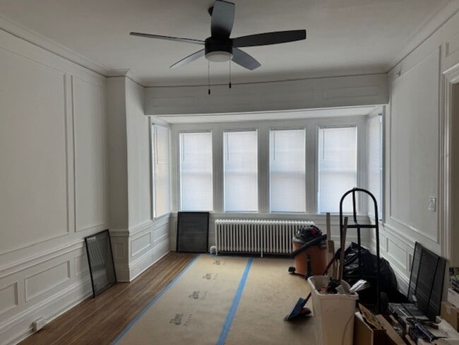 Building Photo - 775 University Ave