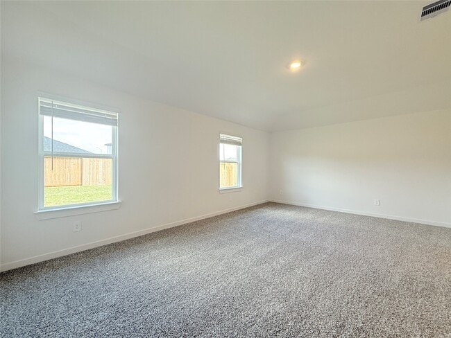 Building Photo - 30714 Wicklow Gdns Dr