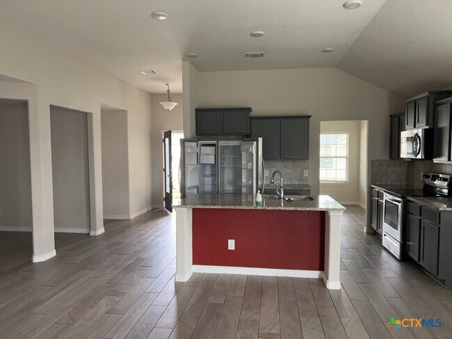 Building Photo - 7607 Melanite Dr