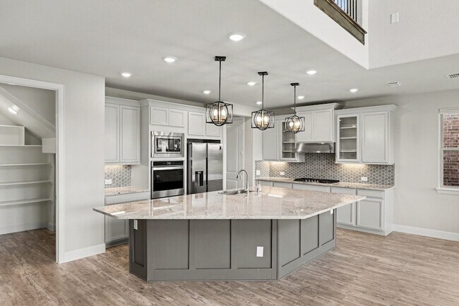 Building Photo - 2317 Willow Garden Dr