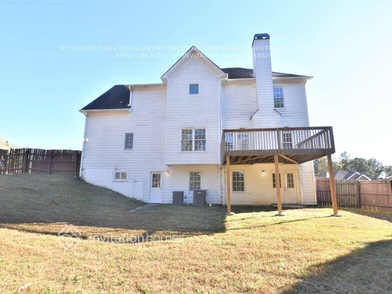 Building Photo - 2500 Harbin Springs Cove