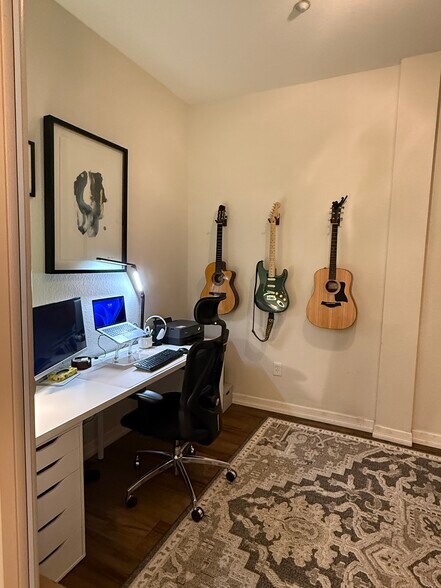 Building Photo - 2200 S University Blvd