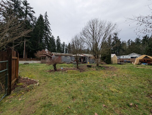 Building Photo - Livestock & Spring Garden Ready! 3 Bedroom Home for Rent in Port Orchard