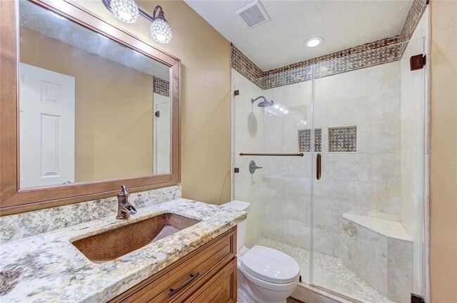 Building Photo - 4705 Dogwood Dr