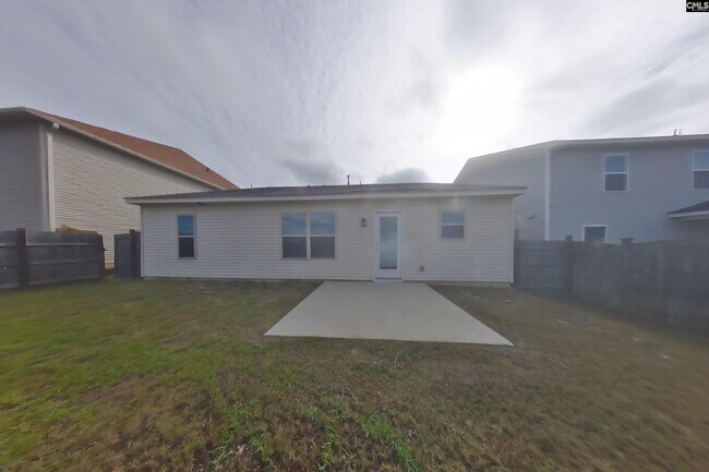 Building Photo - 711 Tallaran Rd