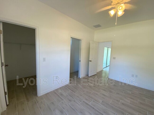 Building Photo - 13216 Keystone Blvd