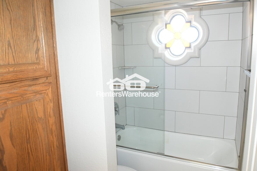 Building Photo - 6945 E Cochise Rd