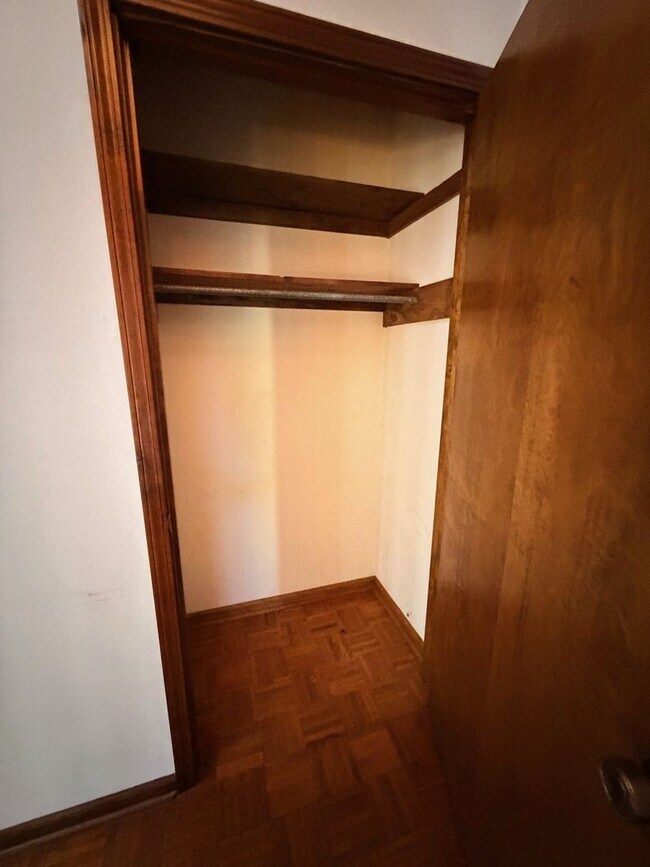 Building Photo - 103 Chestnut Ridge