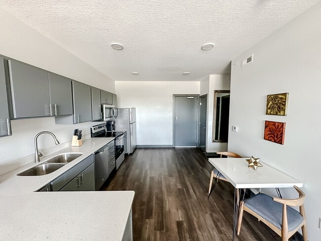 Building Photo - 1261 8th St