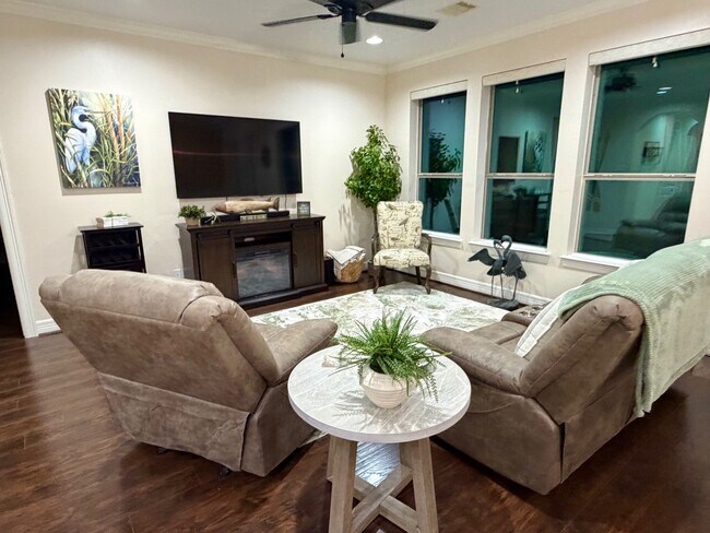 Building Photo - 2112 Fm 3186