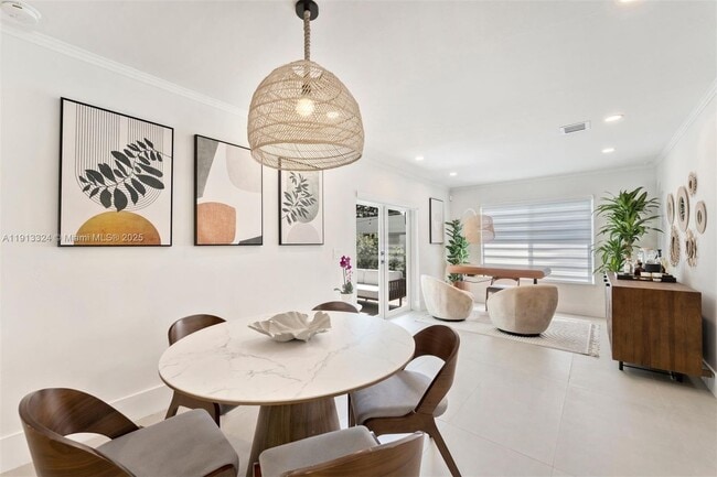 Building Photo - 45 Palermo Ave