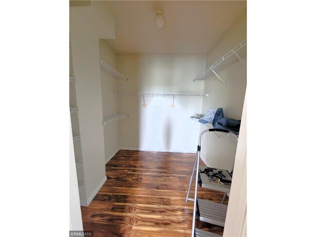 Building Photo - 10266 Bleeker St